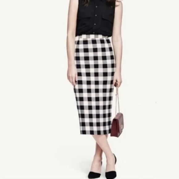 Who What Wear Dresses & Skirts - Who What Wear Black and White Gingham Pencil Skirt